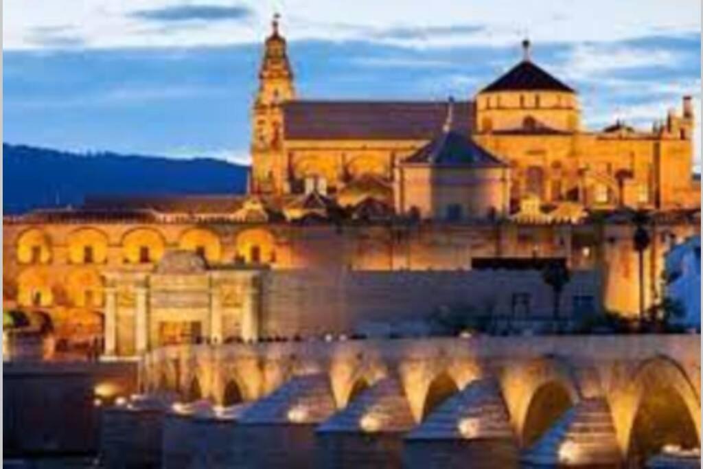 Corredera House. Pleno Centro De Cordoba Apartment ภายนอก รูปภาพ